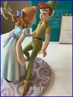 WDCC READ Peter Pan Wendy So Happy Ill Give You A Kiss Disney Classic 193/1500