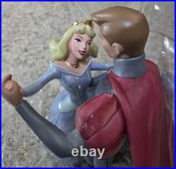 WDCC SLEEPING BEAUTY A Dance in the Clouds Blue Dress Figurine Box COA
