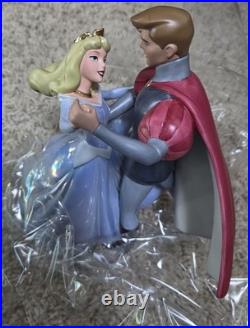 WDCC SLEEPING BEAUTY A Dance in the Clouds Blue Dress Figurine Box COA