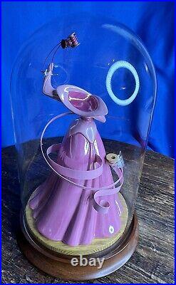 WDCC Sleeping Beauty A DRESS A PRINCESS CAN BE PROUD OF, LTD ED withbox, COA, dome