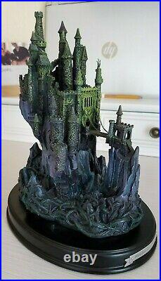 WDCC Sleeping Beauty Maleficent's Castle Forbidden Fortress + Box & COA