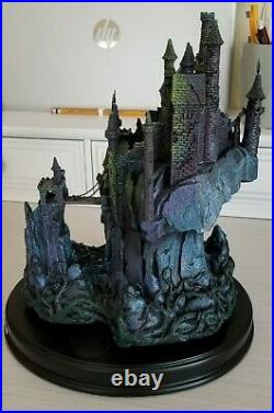 WDCC Sleeping Beauty Maleficent's Castle Forbidden Fortress + Box & COA