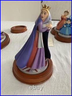WDCC Sleeping Beauty's Christening Scene An Uninvited Guest N. L. E. Read