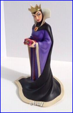 WDCC Snow White Evil Queen Bring Back Her Heart. New in Box with COA