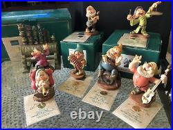 WDCC Snow White Seven Dwarf's 7 piece set With COA