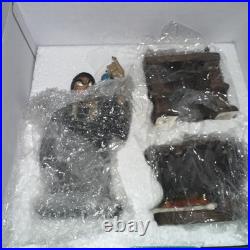 WDCC Snow White Witch Cauldron Bookstand Figurine + COA Evil to the Core