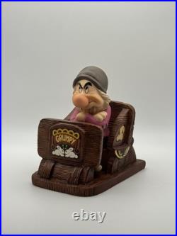 WDCC Snow White & the Seven Dwarfs HMPH! I AIN'T SCARED Grumpy Box & COA LE 750