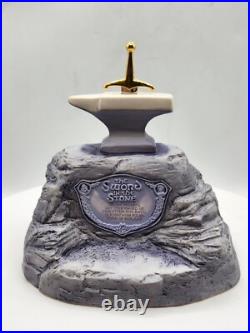 WDCC Sword in the Stone Who So Pulled COA and BOX Limited Rare Early 20/700