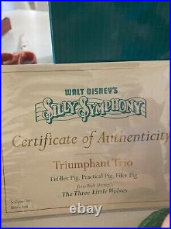 WDCC THREE LITTLE PIGS Triumphant Trio SILLY SYMPHONIES 2008 Disney PATRIOTIC