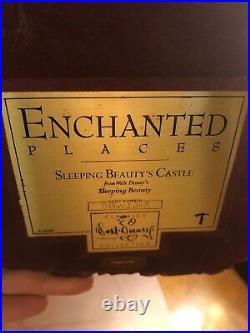 WDCC WALT DISNEY Enchanted Places Sleeping Beautys Castle & Mini Figure