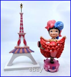 WDCC WDAC Disney Its A Small World France in original Box withCOA