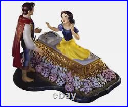 WDCC WDAC Prince and Snow White A Kiss Brings Love Anew Certificate and Box