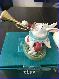 WDCC Walt Disney Alice In Wonderland White Rabbit Royal Fanfare With COA #123007