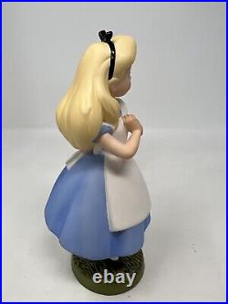 WDCC / Walt Disney Classics Alice In Wonderland Yes Your Majesty Figurine Only