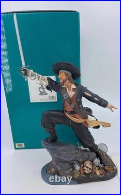 WDCC Walt Disney Classics -Captain Barbossa-New in Box withCOA #4007372