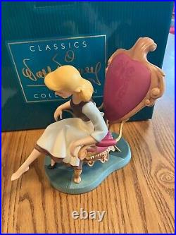 WDCC Walt Disney Classics Collection Figurine Fit for a Princess