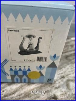 WDCC Walt Disney Classics Collection It's A Small World Italy Serenade Figurine