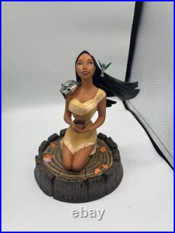 WDCC Walt Disney Classics Pocahontas, Listen With Your Heart Box & COA MINT