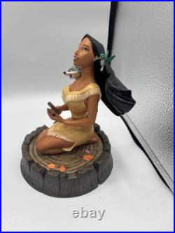 WDCC Walt Disney Classics Pocahontas, Listen With Your Heart Box & COA MINT