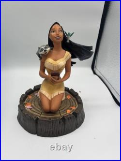 WDCC Walt Disney Classics Pocahontas, Listen With Your Heart Box & COA MINT