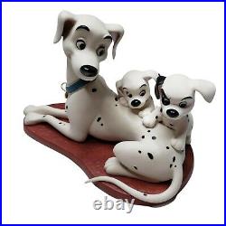 WDCC Walt Disney Patient Perdita with Patch and Puppy 101 Dalmatians Box COA