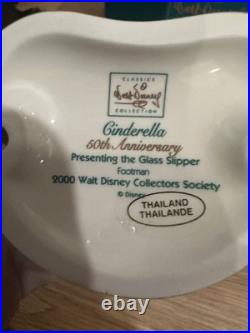 WDCC withBox & COA, Cinderella, FOOTMAN, Presenting the Glass Slipper