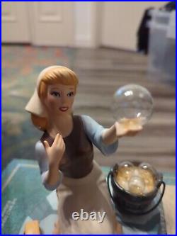 WDW Classics Collection Cinderella They Can't Stop Me From Dreaming Figurine Box