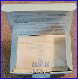 Walt Disney Classic Collection It's A Small World Christmas Ornament Set