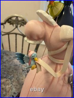 Walt Disney Classic Collection, WDCC, A Lovely Dress for Cinderellywith Dome