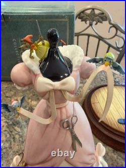 Walt Disney Classic Collection, WDCC, A Lovely Dress for Cinderellywith Dome