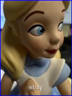 Walt Disney Classics Alice In Wonderland, Yes Your Majesty, Wdcc, Coa