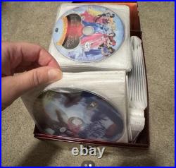 Walt Disney Classics Carry Case/Wallet for DVD & Blu-ray Discs, Brown/Gold
