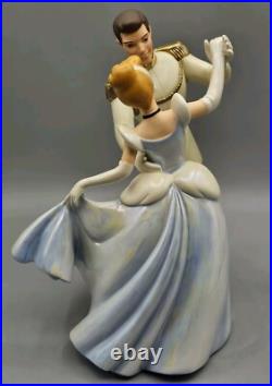 Walt Disney Classics Cinderella So This Is Love Porcelain Figurine withCOA