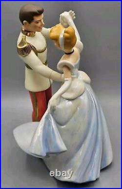 Walt Disney Classics Cinderella So This Is Love Porcelain Figurine withCOA