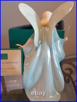 Walt Disney Classics Collection Blue Fairy Making Dreams Come True 1997 WDCC