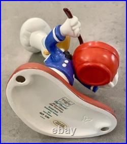 Walt Disney Classics Collection Chef Donald Duck Figure Something's Cooking -Pin