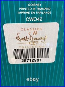 Walt Disney Classics Collection Chef Donald Duck Figure Something's Cooking -Pin