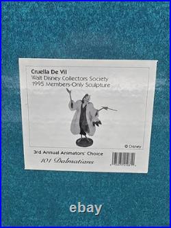 Walt Disney Classics Collection Cruella De Vil 101 Dalmatians Villians 1995
