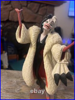Walt Disney Classics Collection Cruella De Vil Statue 101 Dalmatians Figurine
