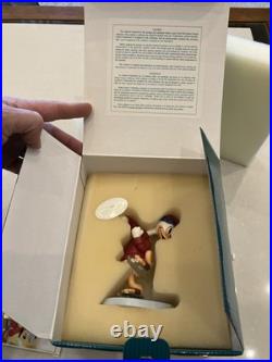 Walt Disney Classics Collection Donald Duck On Ice Away We Go W Box & Sealed COA