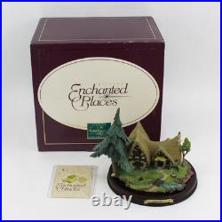 Walt Disney Classics Collection Enchanted Places Seven Dwarfs Cottage