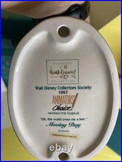 Walt Disney Classics Collection Goofy Moving Day Figurine Box COA