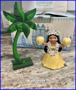 Walt Disney Classics Collection Its A Small World Welcome Tahitian Girl Figurine