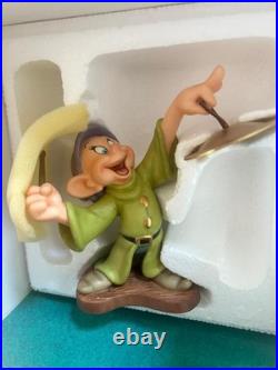 Walt Disney Classics Collection Lot (8) Snow White, Six Dwarves, & Evil Queen