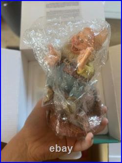 Walt Disney Classics Collection Lot (8) Snow White, Six Dwarves, & Evil Queen