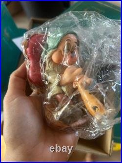 Walt Disney Classics Collection Lot (8) Snow White, Six Dwarves, & Evil Queen