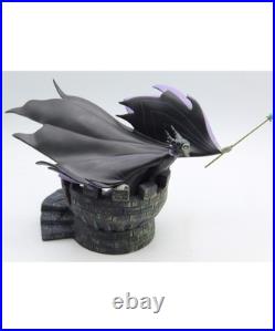 Walt Disney Classics Collection Maleficent Mistriss of all evil figurine Walt Disney Classics Collection Maleficent Mistriss of all evil figurine