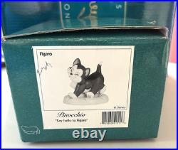 Walt Disney Classics Collection Pinocchio Set of 7 pieces