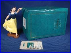 Walt Disney Classics Collection SNOW WHITE The Fairest One of All BOX & COA