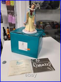Walt Disney Classics Collection SNOW WHITE & the Seven Dwarfs Statue WDCC